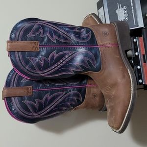 Womens size 9 cowboy boots